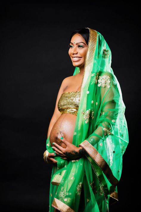 Indian Theme Maternity Shoot, Indian Maternity Photos, Indian Maternity, Bump Shoot, Maternity Photoshoot Outfits, Couple Pregnancy Photoshoot, Pregnant Lady, Pregnancy Art, Maternity Shoots