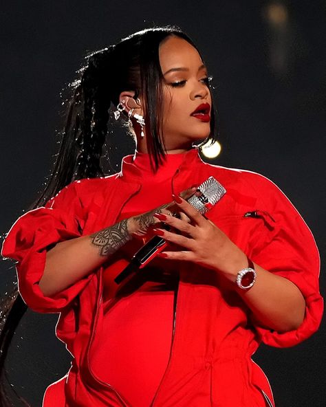 Rihanna Superbowl, Rihanna Fenty Beauty, Rihanna Outfits, Halftime Show, Rihanna Style, Braided Ponytail Hairstyles, Pigtail Braids, Red Nail Polish, Entertainment Tonight