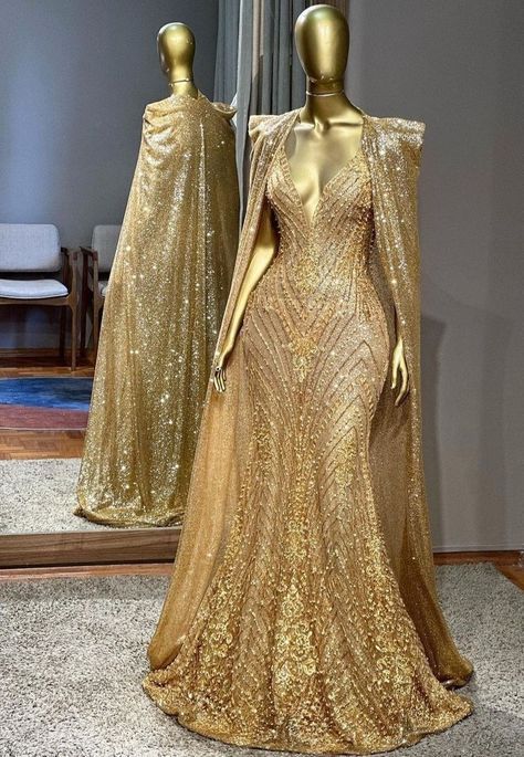 Elegant Gold Dress Gowns, Met Gala Outfits Ideas 2024, Gold Fantasy Gown, Met Gala 2024 Ideas, Gold Fantasy Dress, Met Gala Dresses Ideas, Met Gala Outfits Ideas, Gold Dress Long Classy, Gold Gala Dress