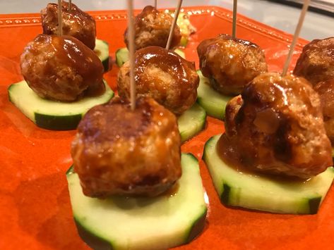 Meatballs With Bbq Sauce, Green Food Party, Twice Baked Cauliflower, Green Page, Ground Turkey Meatballs, Stuffed Meatballs, Rice Stuffing, Green Snacks, Lean And Green