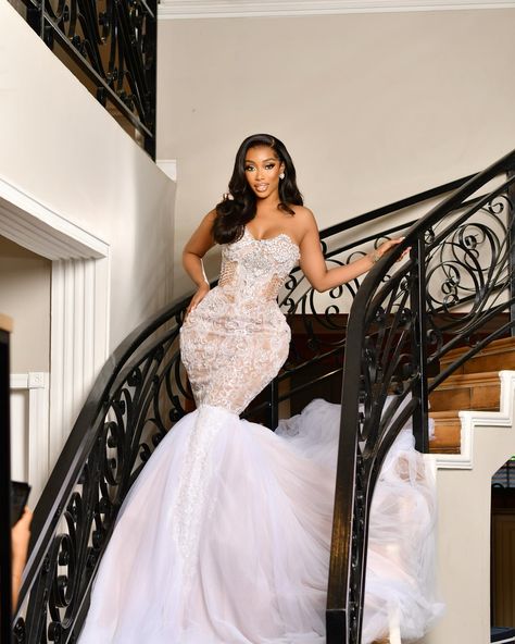 Nana Serwaa Werner (@nserwaa_) • Instagram photos and videos Bride Second Dress, Sweetheart Neck Wedding Dress, Wonderland Wedding Decorations, Wedding Dress Minimalist, Wedding Dress Luxury, Extravagant Wedding Dresses, Glam Wedding Dress, Flare Wedding Dress, Second Dress