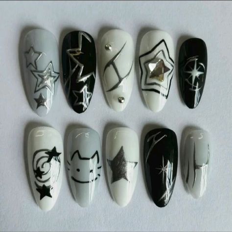 Band Nails, Punk Nails, Cute Simple Nails, Grunge Nails, Really Cute Nails, Pretty Gel Nails, Short Acrylic Nails Designs, Star Nails, Nails Desing