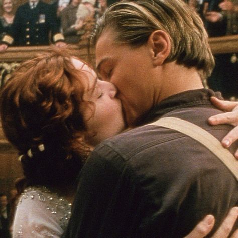 Titanic Quotes, Titanic Kate Winslet, Leonard Dicaprio, Titanic Photos, Titanic Facts, Leo And Kate, Movie Kisses, Billy Zane, Jack Rose