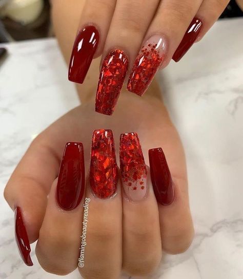 Red Nails Glitter, Nails Easy, Christmas Nails Acrylic, Instagram Christmas, Nail Designs Glitter, Nails Gel, Christmas Vibes, Prom Nails, Nails Coffin