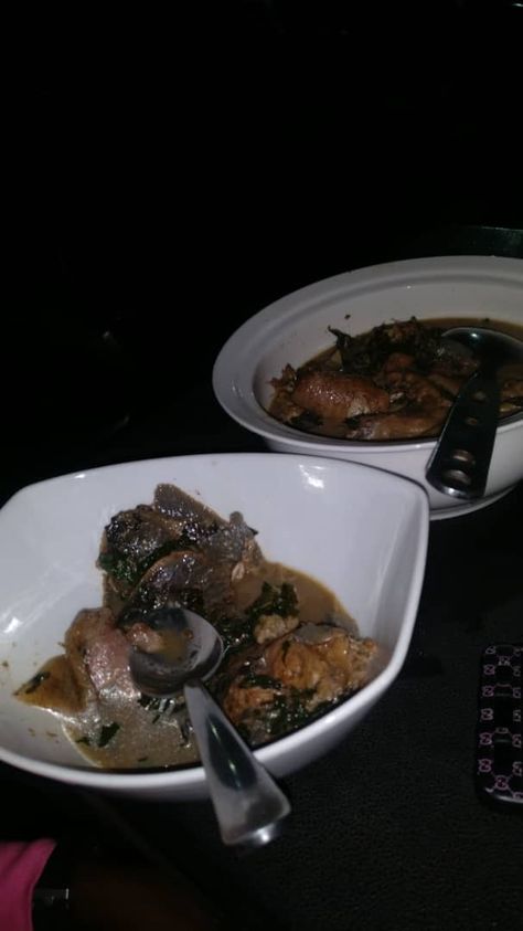 Cat fish Pepper soup from Choppies Fish Pepper Soup Nigerian, Pepper Soup Nigerian, Fish Pepper Soup, African Recipes Nigerian Food, Pepper Soup, Fish Soup, African Recipes, Nigerian Food, Stuffed Pepper Soup