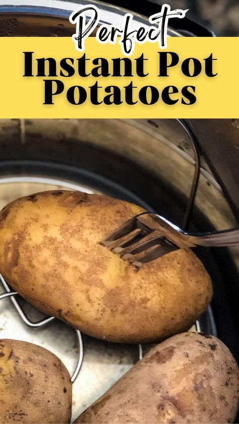 Cooking for a crowd? Make baked potatoes in your Instant Pot to save time and ensure everyone enjoys a hot, delicious side dish. Our recipe provides instructions for cooking multiple potatoes to perfection, making it easy to serve a large group without the hassle. Tender, buttery, and ready in no time, these baked potatoes are a crowd-pleaser. Top with chives, or cheese for an extra tasty treat. Baked Potatoes For A Crowd, Potatoes For A Crowd, Make Baked Potatoes, Instant Pot Baked Potatoes, Pressure Cooker Potatoes, Cook Potatoes, Making Baked Potatoes, Indian Bread, Cooking For A Crowd