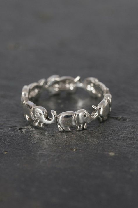 Elephant Ring, Custom Wedding Rings, Fine Silver Jewelry, Silver Jewelry Design, Engagement Ring White Gold, Ruby Engagement Ring, Silver Wedding Rings, Cute Rings, Rose Gold Engagement Ring