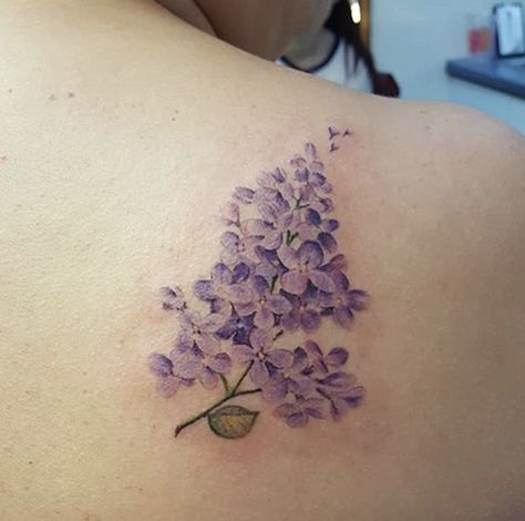 Hummingbird Tattoo With Lilac Flowers, Lilac Tattoo Color, Lilac Tattoo Design, Lilac Flower Tattoo, Lilac Tattoos, Purple Flower Tattoo, Wisteria Tattoo, Lilac Tattoo, Bestie Tattoo