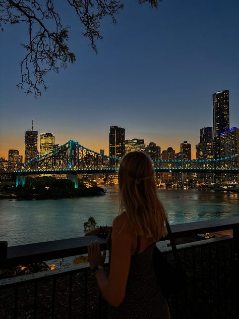 skyscrapers by night Brisbane City Aesthetic Night, Brisbane City Aesthetic, Brisbane Australia Aesthetic, Brisbane Aesthetic, Brisbane Photography, Australia Brisbane, Semester Abroad, Cat City, Brisbane City