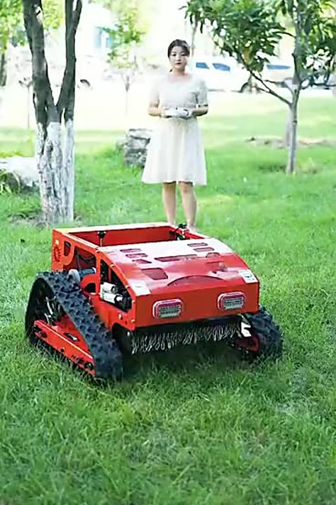 Robotic Lawn Mowers - Ready for more amazing inspirations? - Click to visit for more. Do It TODAY!! Yard Tractors, Lawn Mower Storage, Lawn Mower Repair, Best Lawn Mower, Robotic Lawn Mower, Landscaping Tools, Lawn Tools, Vegetable Garden Diy, Connect With Nature