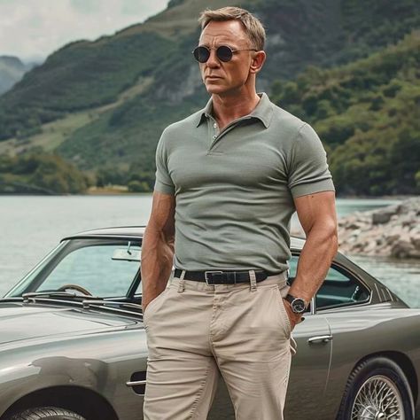 James Bond Outfits, Daniel Craig Style, Bond Outfits, Summer Outfits For Men, Bond Suits, Bond Style, James Bond Style, Daniel Craig James Bond, Mens Smart Casual Outfits