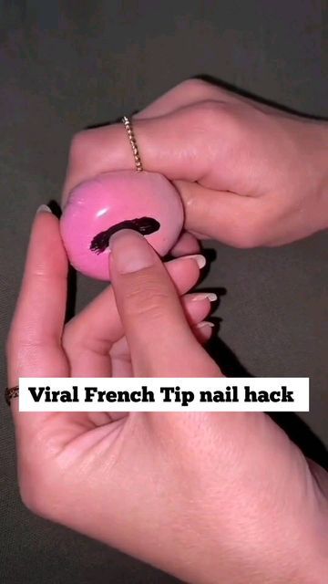 Makeup Sponge French Tips, Beauty Blender French Tip, Beauty Blender Nail Hack, French Tip At Home, How To Do French Tips Nails At Home, Eyeshadow Styles, Eyeliner Techniques, Embrace Natural Beauty, Makeup Brushes Guide