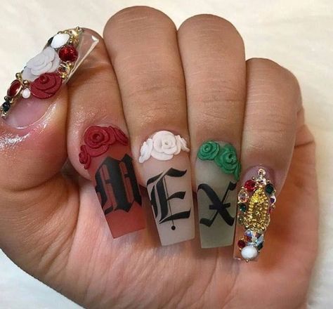 Theodora ❤❤ Nails With Mexican Flag, Viva Mexico Nails, Mexican Nail Art Designs, Mexican Flag Nails Designs, Mexican Nails Acrylic, Mexican Theme Nails Acrylic, Mexico Flag Nails, Mexican Independence Day Nails, Red Mexican Nails