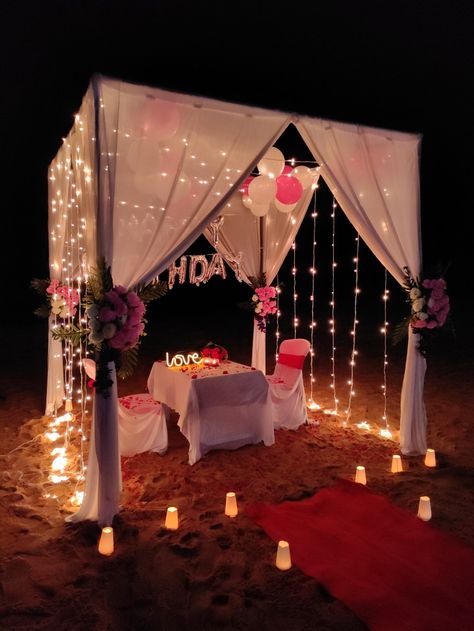 Candle light dinner Candle Light Dinner At Home Romantic, Anniversary Party Decorations At Home, Candle Light Dinner Decoration Ideas, Husband Birthday Decorations, Date Night Decor, Candle Night Dinner, Picnic Business, Surprise Birthday Decorations, Night Decor