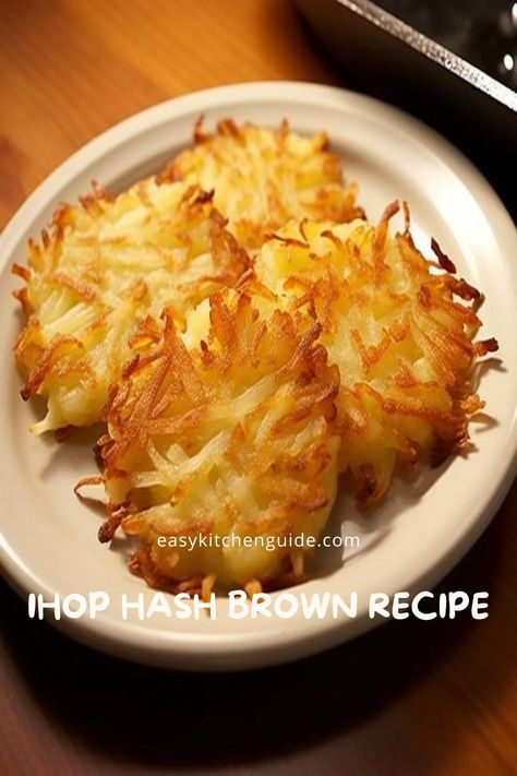 Craving that delicious, salty, greasy goodness of IHOP hash browns? With this easy-to-follow recipe, you can make them in the comfort of your own home. Get cooking! Restaurant Hashbrowns At Home, Homemade Hashbrowns, Breakfast Sides Dishes, Breakfast Hashbrowns, Brown Recipe, Potato Patties, Hashbrown Recipes, Kitchen Guide, Hash Brown