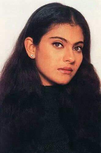 Kajol Wallpaper, Retro Bollywood Fashion, 90s Bollywood Actress, 90s Bollywood Fashion, Aesthetic Indian, Bollywood Makeup, Bollywood Retro, 90s Bollywood Aesthetic, 90s Women