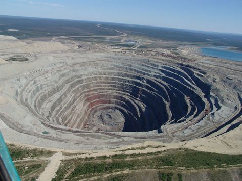 Most Incredible Open-Pit Mines: Udachnaya Diamond Mine (source: wiki) Solar Panel Technology, Diamond Mine, Open Pit, Diamond Mines, Arctic Circle, World Pictures, Jolie Photo, Sochi, Burj Khalifa