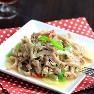 Ginger Stir-fired Pig Stomach (Pork Bag, Pork Tripe) | China Sichuan Food Tripe Recipes, Asian Fusion Recipes, Sichuan Food, Chinese Stir Fry, Cold Dishes, Fusion Food, Fried Pork, Chinese Cooking, Cooking Wine