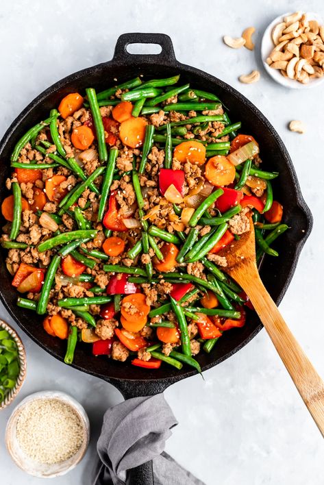 Sesame Ginger Sauce, Chicken And Green Bean, Green Bean Stir Fry, Green Beans Carrots, Sesame Green Beans, Bean Stir Fry, Mealprep Dinner, Healthy Sesame Chicken, Rice Cauliflower