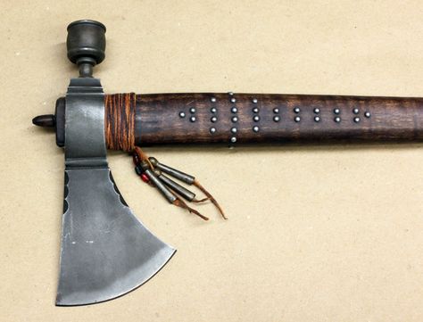 Tomahawk Design, Curved Swords, Viking Armor, Cool Knives, Knife Making, Axes, Blacksmithing, Bushcraft, Hand Forged