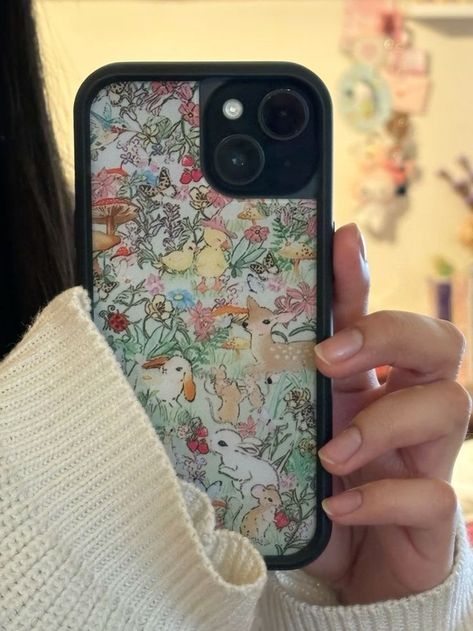 Wildflower Phone Cases Aesthetic, Taylor Giavasis Wildflower Case, Wild Flower Case, Ipad Headphones, Taylor Giavasis, Wildflower Phone Cases, 2024 Wishlist, Earbuds Case, Wildflower Cases