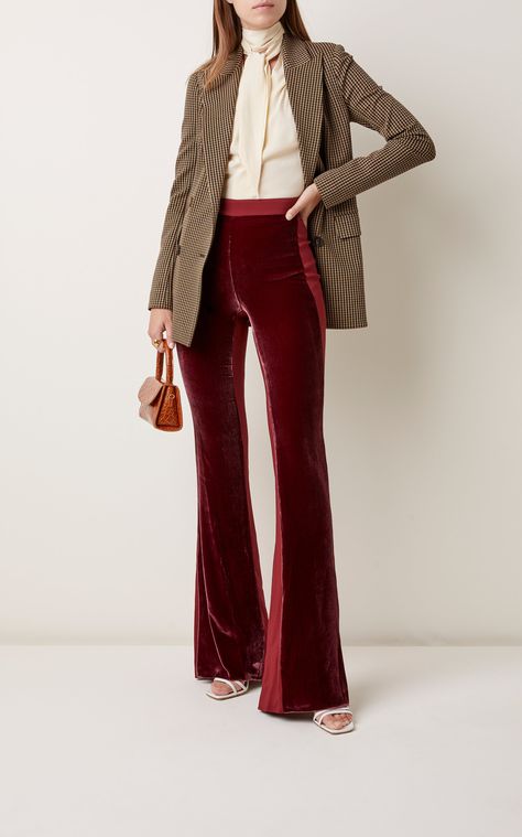 Cushnie High-Rise Velvet Flared Pants Red Velvet Pants Outfit, Velvet Trousers Outfit, Velvet Pants Outfit, Flare Pants Outfits, Red Velvet Pants, Velvet Flare Pants, Velvet Flares, Jumpsuit Elegant, Quirky Fashion