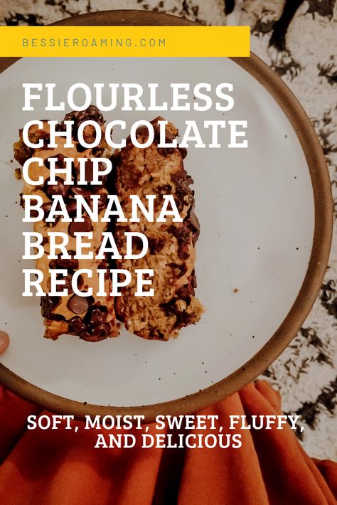 Flourless Chocolate Chip  Banana Bread is one incredible banana bread recipe. No flour required  and made with just 5 simple ingredients. Whip up this easy and no-fail  banana bread today. #banana #bread #chocolatechip #flourless #dessert  #quickbread #recipe Banana Bread No Flour, Bread No Flour, One Bowl Banana Bread, Flourless Banana Bread, Chocolate Covered Bananas Frozen, Chocolate Chip Banana Bread Recipe, Chocolate Banana Smoothie, Chocolate Banana Cake, Chocolate Covered Bananas