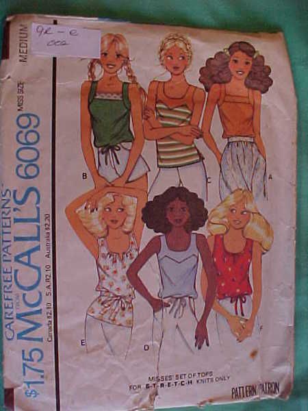 McCall's sewing pattern 6069 summer tanks Sleeveless Top Pattern, 1970s Sewing Patterns, Tank Top Pattern, Shirt Sewing Pattern, Make Your Own Clothes, Mccalls Sewing Patterns, Top Sewing Pattern, Sleeveless Pullover, Couture Vintage