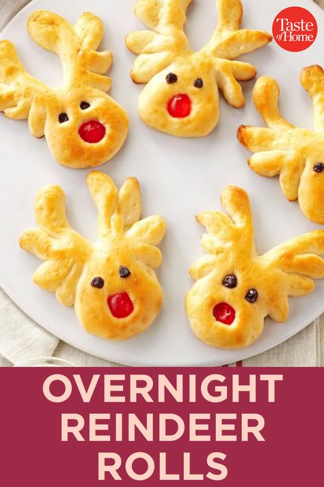 Reindeer Shaped Food, Reindeer Cinnamon Rolls, Santa Bread, Snowman Recipes, Reindeer Games, Bread Shaping, Christmas Foods, Christmas Week, Christmas Snacks