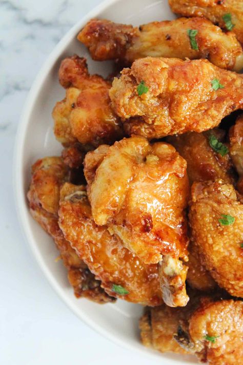 Garlic Chicken Wings Air Fryer, Mild Wings, Chicken Recipe Air Fryer, Air Fryer Honey Garlic Chicken, Oregon Recipes, Honey Wings Recipe, Chicken Wings Air Fryer, Wings Air Fryer, Garlic Chicken Wings Recipe