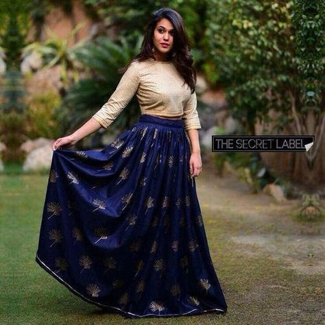 Ghaghara Choli, Top Lehenga, Desi Couture, Long Skirt And Top, Printed Lehenga, Dressing Ideas, Lehnga Dress, Long Dress Design, Choli Designs