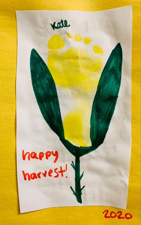 Corn Footprint Craft, Farm Harvest Crafts Preschool, Harvest Infant Crafts, Infant Harvest Activities, Infant November Art, Thanksgiving Art Projects For Infants, November Infant Crafts, Corn Footprint Art, Harvest Activities For Toddlers