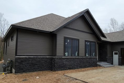 Gray House Exterior Black Trim, House Exterior Black Trim, Charcoal Gray House Exterior, Exterior Black Trim, House Exterior Black, Exterior Siding Options, Black Homes, Gray House Exterior, Siding Options