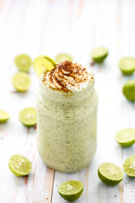 Chia Pudding Recipes, Recipes For Breakfast, Unsweetened Coconut Milk, Chia Seed Pudding, Lime Pie, Key Lime Pie, Chia Pudding, Pudding Recipes, Refined Sugar Free