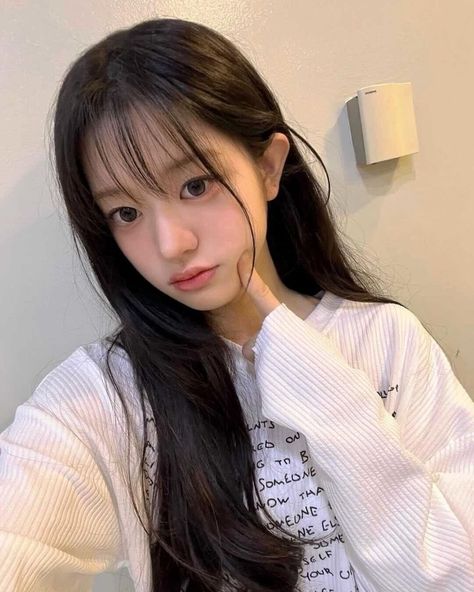 illit minju instagram update with kbsgayo Pop Idol, Lucky Girl, Korean Makeup, Kpop Girl Groups, New Girl, Instagram Update, Kpop Idol, Korean Girl, Kpop Girls