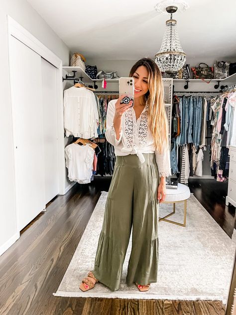 Tiered Pants Outfit, Olive Trousers Outfit, Boho Pants Outfit, Tiered Pants, Pants Boho, Trouser Outfit, Us Fashion, Amazon Favorites, Boho Style Outfits