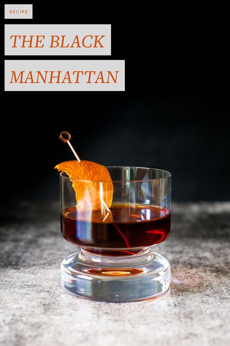 Black Manhattan Cocktail, Manhattan Cocktail Recipe, Black Manhattan, Manhattan Recipe, Spicy Candy, Christmas Drinks Alcohol, Building Landscape, Manhattan Cocktail, Whisky Cocktails