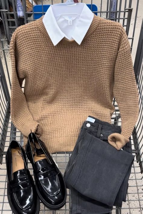 Tan Sweater Black Pants, Fall Work Outfits 2024, Taupe Sweater Outfit, Black Jeans Tan Sweater, Cute Thanksgiving Outfits For Women, Chic Brown Knit Sweater, Tan And Black Outfit, Preppy Black Women, Classic Brown Ribbed Sweater