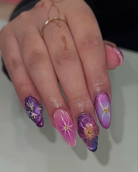 ig: nailsbyzairaa Rapunzel Nails, Tangled Nails, Tangled Rapunzel, Purple Nails, Nail Designs, Iphone, Purple, Nails