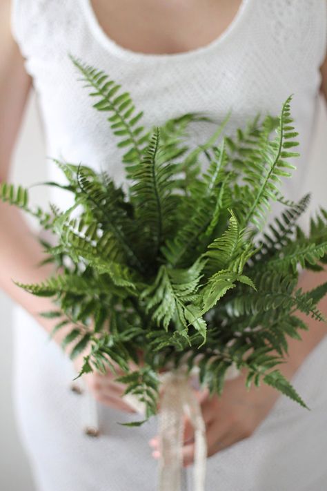 Fern Bridesmaid Bouquet, Bouquets Handmade, Non Flower Bouquets, Bridesmaid Bouquet Alternatives, Fern Bouquet, Small Bridal Bouquets, Small Wedding Bouquets, Types Of Ferns, Fern Wedding