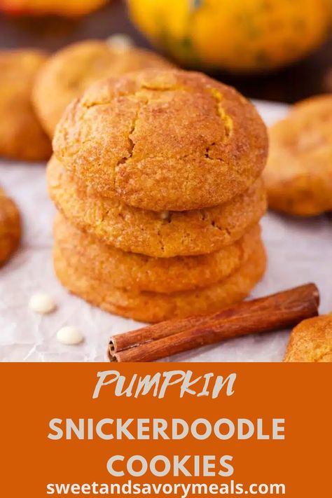 Pumpkin Snickerdoodle cookies are incredibly soft and chewy, with fall spices, pumpkin flavor, and white chocolate chips. My family gave this recipe 5 stars and yours will too! Autumn Sweets, Pumpkin Snickerdoodle Cookies, Cookies With White Chocolate Chips, Cookies With White Chocolate, Savory Meals, Snickerdoodle Cookies, Fall Recipe, Holiday Cookie Recipes, Delicious Cookie Recipes