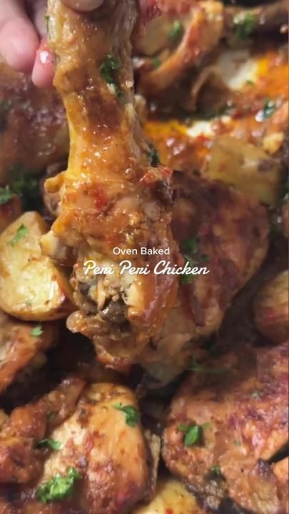 Oven Baked Chicken And Potatoes, Chicken Peri Peri, Baby Potato Salad, Peri Chicken, Fluffy Dinner Rolls, Chicken Thighs Recipes, Peri Peri Chicken, Bbq Chicken Recipes, Peri Peri