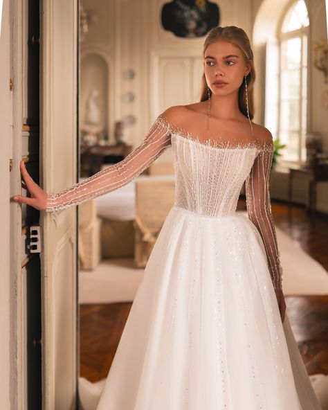 Shine bright on your wedding day! ✔️ The Alexa dress from The Love Poetry collection by Katy Corso Bridal Couture Spring 2025. #KatyCorso #romanticweddingdress #romanticwedding #sparklyweddingdress #dreamwedding #weddingdress2025 #bridalcouture A Line Princess Wedding Dresses, Art Deco Wedding Dress, Deco Wedding Dress, Simple Wedding Dress Short, Long Flower Girl Dresses, Beach Wedding Gown, Sleeved Wedding, Sparkle Wedding Dress, Be Irresistible