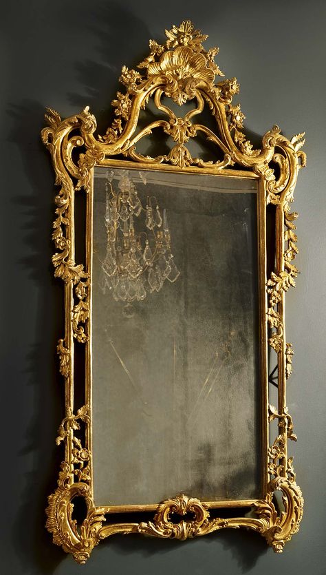 Antique English Rococo Gilded Mirror Antique Mirror Aesthetic, Classic Mirrors, Antique Dresser With Mirror, Rococo Mirror, French Antique Mirror, Ornate Mirrors, Rococo Decor, Gilded Mirror, Classic Mirror