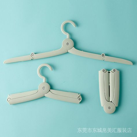 Travel Hanger, Folding Hanger, Suit Hangers, Plastic Clothes, Hanger Home, Hanger Rack, Clothes Drying Racks, Folding Clothes, Store Fixtures