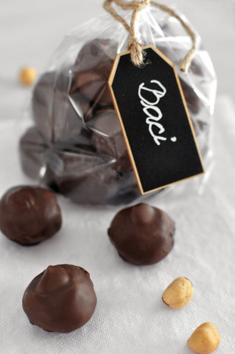 Homemade Baci Chocolates - Mogwai Soup Blog Baci Chocolate, Home Made Candy, Nutella Jar, How To Roast Hazelnuts, Kisses Chocolate, Homemade Candies, Italian Desserts, How To Eat Less, Unsweetened Cocoa