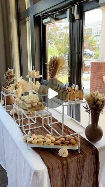 Sweetly Savored | DMV Mini Luxury Desserts & Tables on Instagram: "A boho style table🌾

#desserttable #sweetlysavored #dmvdesserttables #dmvdesserttable #dmvdesserts" Boho Dessert Table, Luxury Desserts, Style Table, Table Style, Dessert Table, Boho Style, Instagram A, Boho Fashion, Dessert