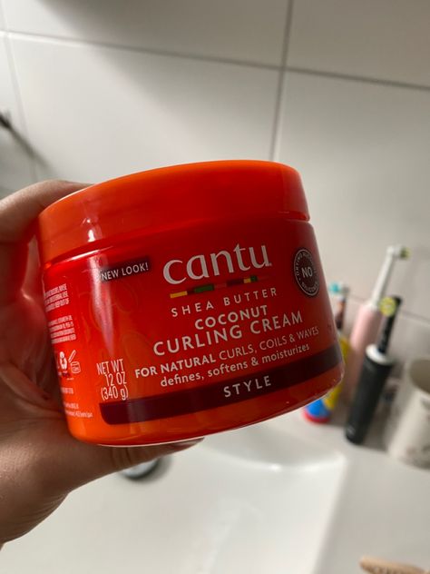 Shea butter curling cream Christmas Ideas For Mum, Cantu Curling Cream, Cantu Curls, Curling Cream, Cream Aesthetic, Curl Cream, Hair Cream, Hair Curlers, Natural Curls