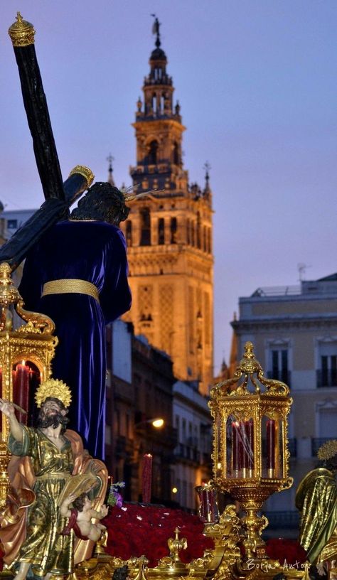 Créditos a su autor. Agnus Dei, Italian Life, London Christmas, Religious Images, Holy Week, Roman Catholic Church, Catholic Art, Sacred Art, Roman Catholic