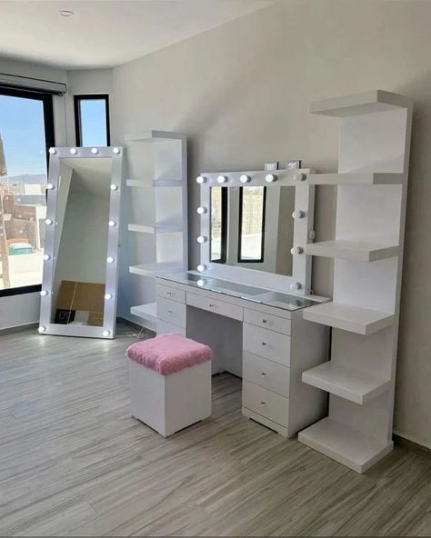 Small Room Makeover, Beauty Room Vanity, Dream Bedroom Inspiration, White Room Decor, Luxury Room Bedroom, Classy Bedroom, Beauty Room Decor, Dream Apartment Decor, Room Redesign